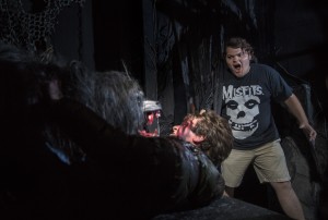 An American Werewolf in London  HHN XX III Employee Preview